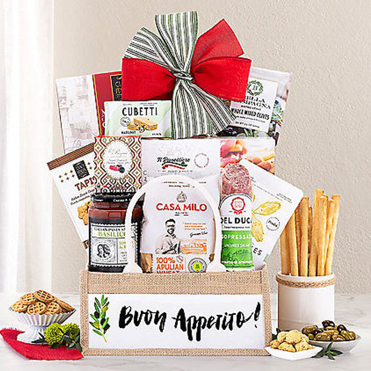 A Taste of Italy: Gourmet Italian Delight Basket