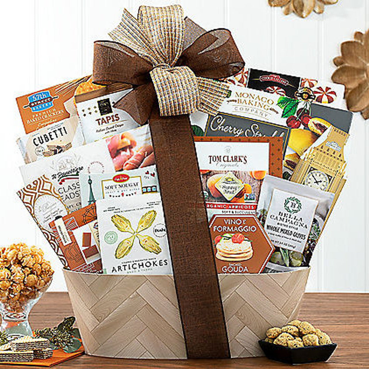 Simply Elegant Gourmet Gift Basket